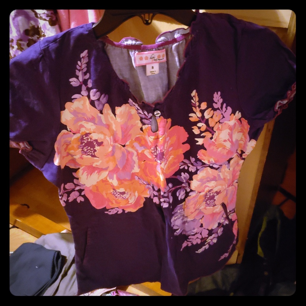 Koi scrub top